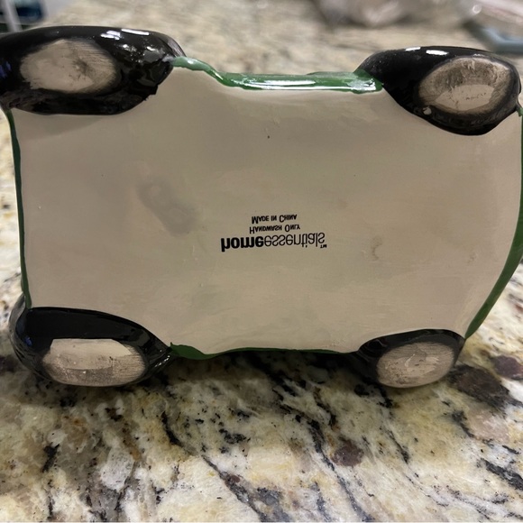 HOME ESSENTIALS SANTA CLAUS SOAP PUMP - Picture 5 of 7